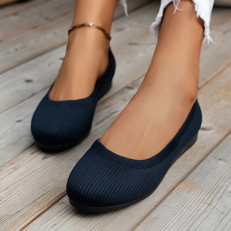 Angela - Antypoślizgowe oddychające buty-15365372182853-Helena i Kasia Warszawa