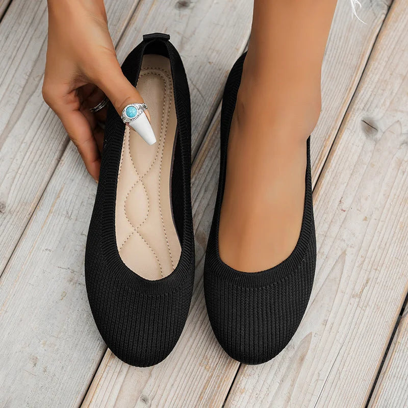 Angela - Antypoślizgowe oddychające buty-15365372182853-Helena i Kasia Warszawa