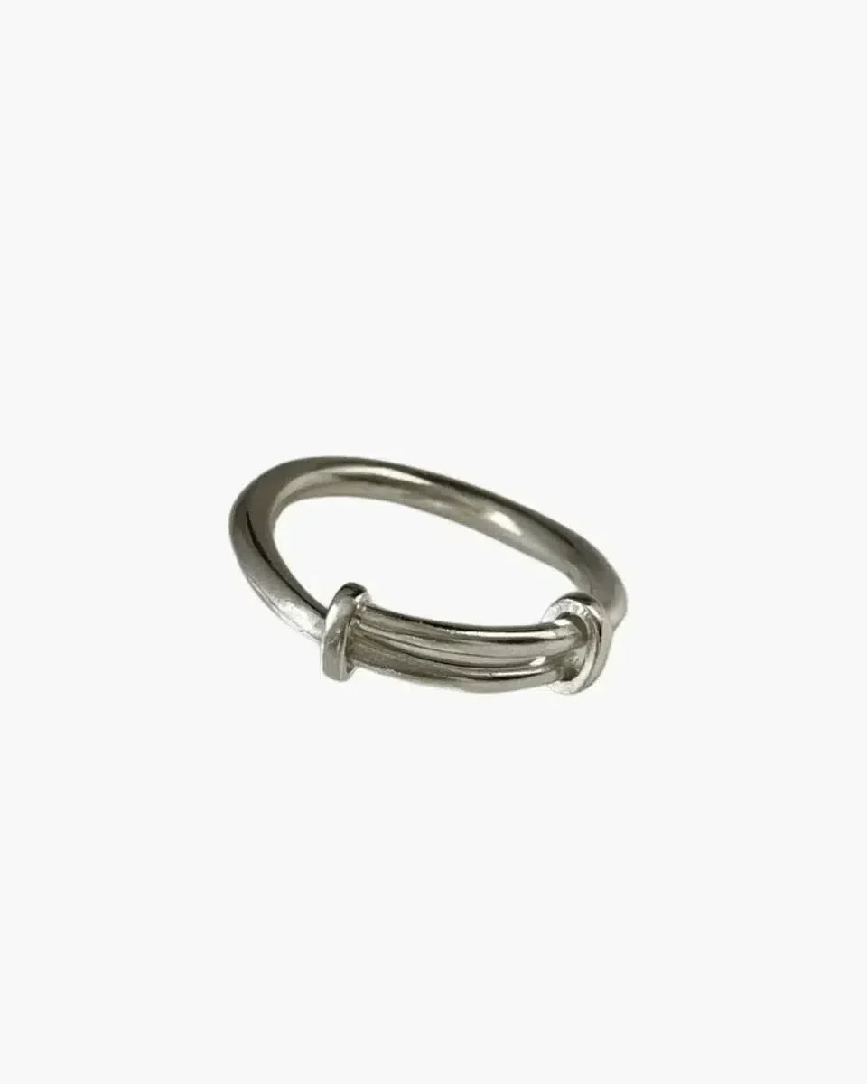 Auressa – Minimalistyczny design – Regulowany pierścionek-15216212377925-Helena i Kasia Warszawa