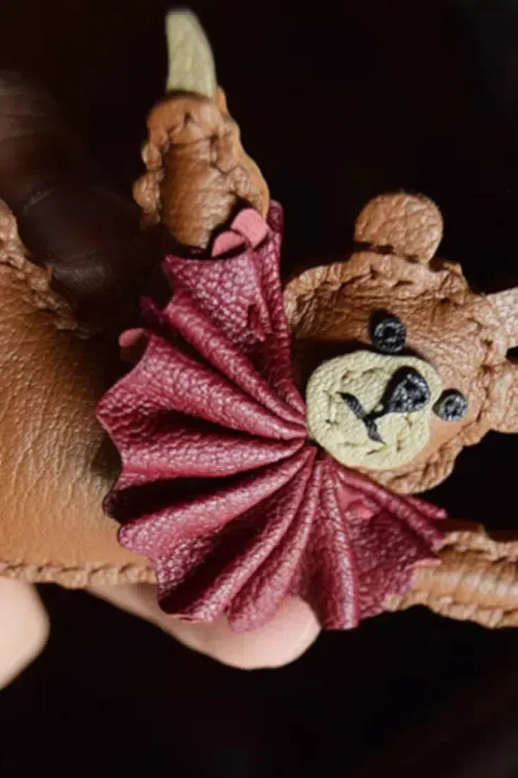 Ballet Bear – Elegancki wzór – Zawieszka do torebki-15216245080389-Helena i Kasia Warszawa