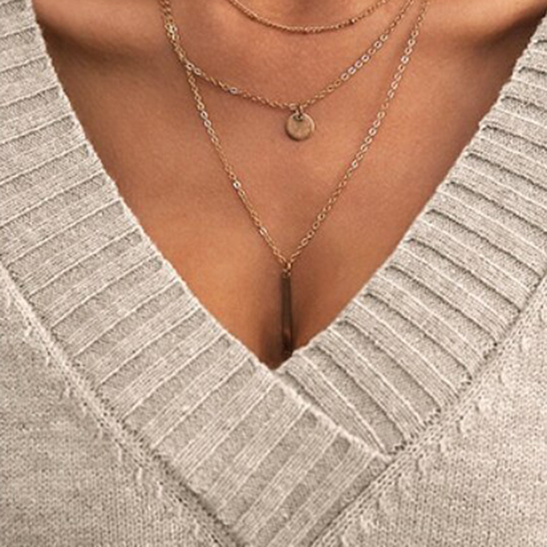 Sweter Marjorie — Elegancki dekolt w serek-15382439756101-Helena i Kasia Warszawa