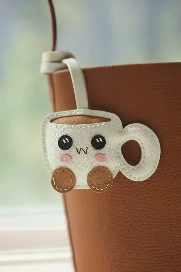 Cuppy the Coffee – Fantazyjny motyw – Zawieszka do torby-15216247046469-Helena i Kasia Warszawa