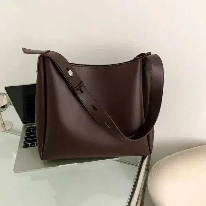 Elina – Ponadczasowy, elegancki styl – Torba na ramię-15216237773125-Helena i Kasia Warszawa