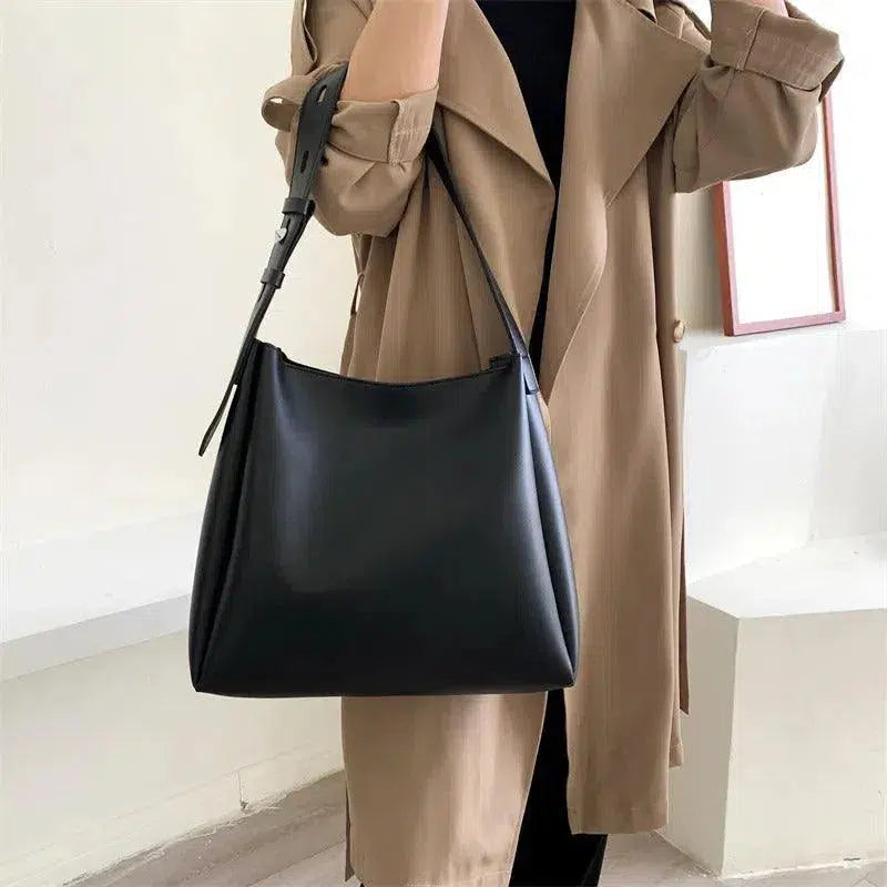 Elina – Ponadczasowy, elegancki styl – Torba na ramię-15216237773125-Helena i Kasia Warszawa