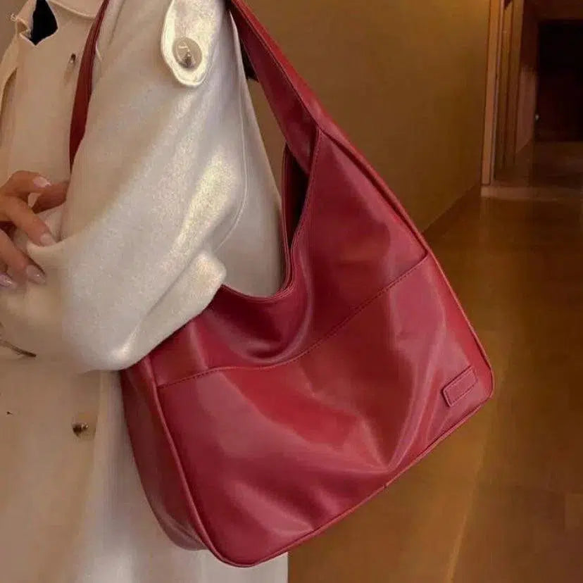 Isadora – Wszechstronny, elegancki styl – Torba na ramię-15216239378757-Helena i Kasia Warszawa