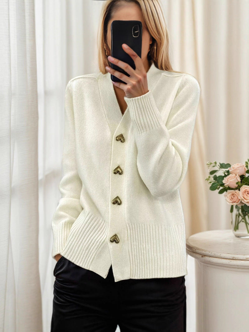Lydia Cardigan — Elegancki kardigan z serduszkowymi guzikami-15382393749829-Helena i Kasia Warszawa