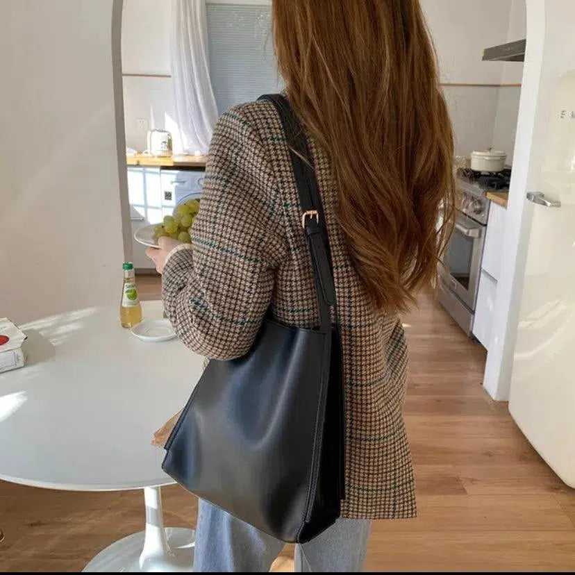Selene – Elegancki styl na co dzień – Torba na ramię-15216238788933-Helena i Kasia Warszawa